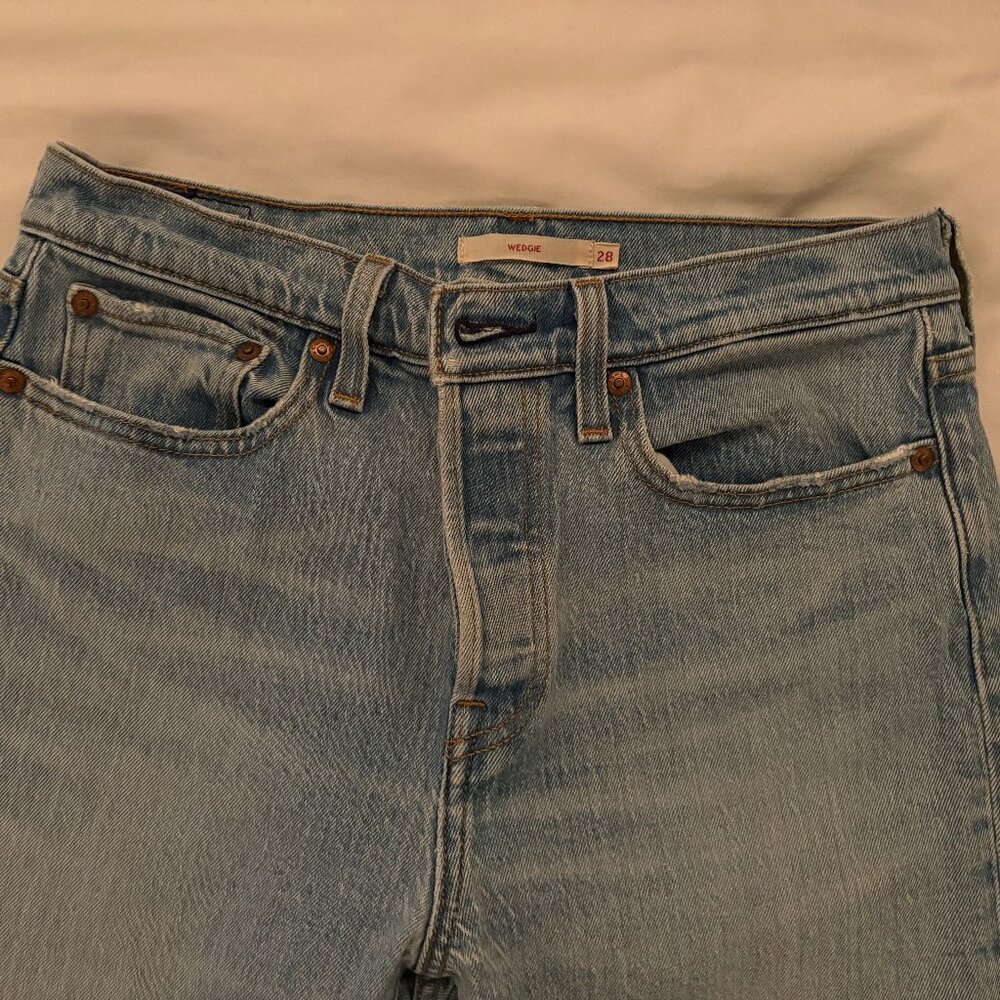 Levi’s Wedgie Straight Ankle Women’s Jeans - Mid-Rise Classic Fit
